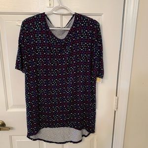 Lularoe Erma women’s shirt